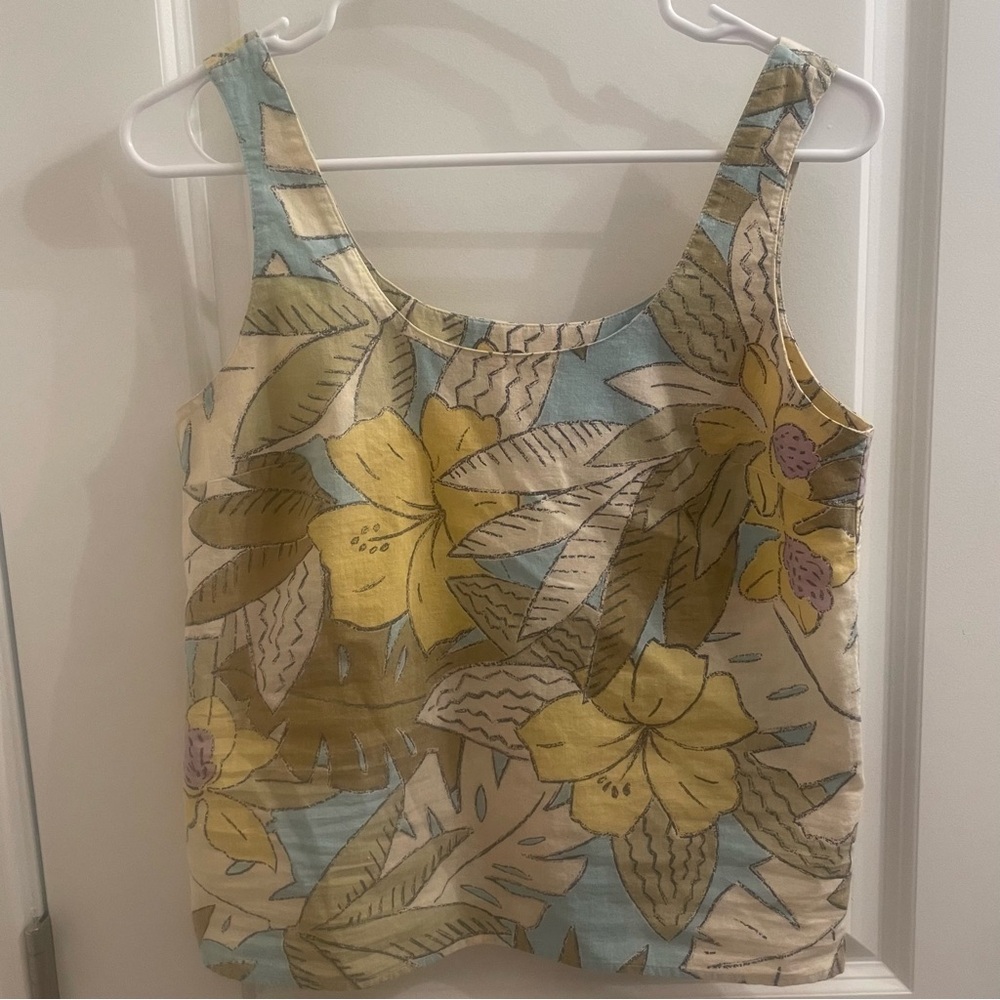 1990s that’s me! Floral Tank Top
